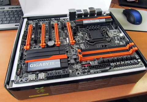 GIGABYTE DualBIOS: c&oacute;mo funciona, formatear, compatibilidad