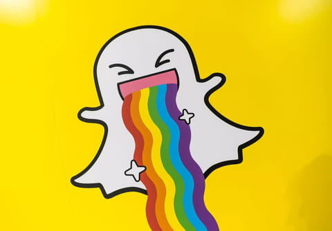 C&oacute;mo poner filtros, efectos y m&aacute;scaras en Snapchat