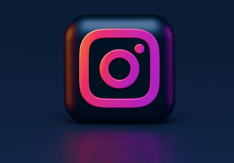 Enable dark mode on Instagram: iPhone, PC, Android