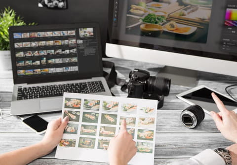 Sử dụng Photoshop 2022 là cách tuyệt vời để tạo ra những bức ảnh đẹp và chất lượng. Hãy cùng tiếp cận và khám phá sức mạnh của Photoshop 2022 nhé! (Translation: Using Photoshop 2022 is a great way to create beautiful and high-quality images. Let\'s explore the power of Photoshop 2022 together!)