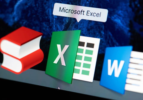 C&oacute;mo hacer un salto de l&iacute;nea en Excel: Mac, misma celda...